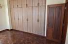 5 Bed Villa with En Suite in Lavington - 7