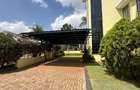 5 Bed Townhouse with En Suite in Lavington - 2