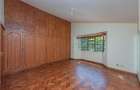 4 Bed Townhouse with En Suite in Lavington - 5