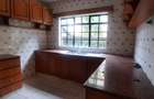 4 Bed House with En Suite in Lavington - 7