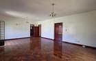 5 Bed Townhouse with En Suite at Old Kitusuru. - 16
