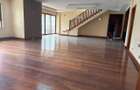 4 Bed Apartment with En Suite at Parklands - 6
