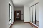 4 Bed Apartment with En Suite at Riverside Drive - 9