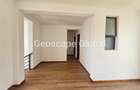 4 Bed Townhouse with En Suite in Kiambu Road - 7