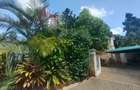 5 Bed Townhouse with En Suite at Lavington - 18