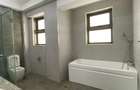 2 Bed Apartment with En Suite in Kilimani - 6