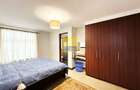 4 Bed Apartment with Gym in Parklands - 11