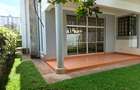 4 Bed Townhouse with En Suite at Lavington - 7