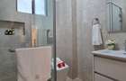 3 Bed Apartment with En Suite in Kilimani - 14
