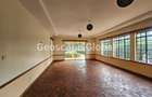 5 Bed House with En Suite in Runda - 6
