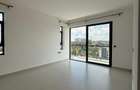 3 Bed Apartment with En Suite at Brookside - 4