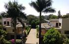 5 Bed Villa with En Suite in Lavington - 1