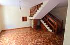 4 Bed Apartment with En Suite at Riverside Drive - 16