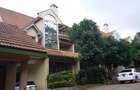 4 Bed Townhouse with En Suite at Lavington Green - 2