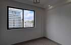 2 Bed Apartment with Gym in Riverside - 11