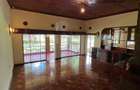 4 Bed Villa with En Suite in Rosslyn - 6