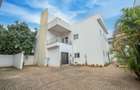 5 Bed Villa with En Suite at Peponi Road - 1