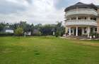 5 Bed House with En Suite in Runda - 16
