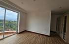 3 Bed Apartment with En Suite in Spring Valley - 3