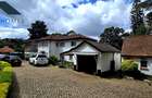 6 Bed House with En Suite at Lavington - 3