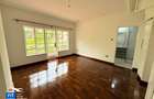 4 Bed Villa with En Suite in Muthaiga - 14