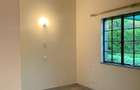 5 Bed Townhouse with En Suite in Lavington - 7