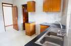 3 Bed Apartment with En Suite in Parklands - 5
