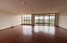 3 Bed Apartment with En Suite in Muthaiga - 4