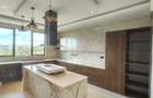 Serviced 4 Bed Apartment with En Suite at Riverside - 13