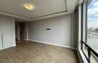 3 Bed Apartment with En Suite in Brookside - 5