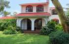 4 Bed House with En Suite in Runda - 2