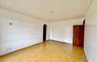 3 Bed Apartment with En Suite at School Lane. - 18