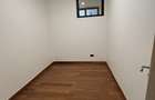 4 Bed Apartment with En Suite in Spring Valley - 13
