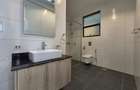 3 Bed Apartment with En Suite at Second Parklands - 14