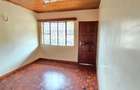 5 Bed Townhouse with En Suite at Lavington Road - 6