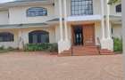 5 Bed House with En Suite at Nyari - 11