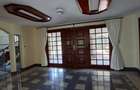 5 Bed Townhouse with En Suite in Westlands Area - 11