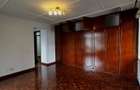 4 Bed Townhouse with En Suite in Lavington - 6
