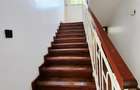 4 Bed Townhouse with En Suite at Lavington - 10