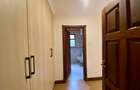5 Bed Townhouse with En Suite in Spring Valley - 8