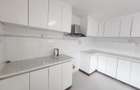 5 Bed Townhouse with En Suite at Lavington - 6