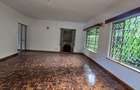 4 Bed Townhouse with En Suite at Convent Drive - 6