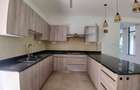 5 Bed Townhouse with En Suite at Lavington Green - 16