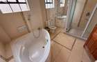 3 Bed Apartment with En Suite in Riverside - 15