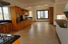 5 Bed Townhouse with Garden at Easy Access To Peponi Road - 6