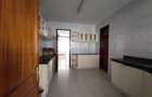 4 Bed Apartment with En Suite in Rhapta Road - 3