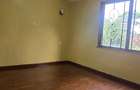 5 Bed Townhouse with En Suite at Lavington Green - 8