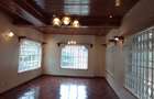 4 Bed Townhouse with En Suite in Westlands Area - 1