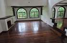 4 Bed Townhouse with En Suite at Riverside Drive - 18