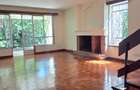 5 Bed House with En Suite at Whispers Avenue - 18
